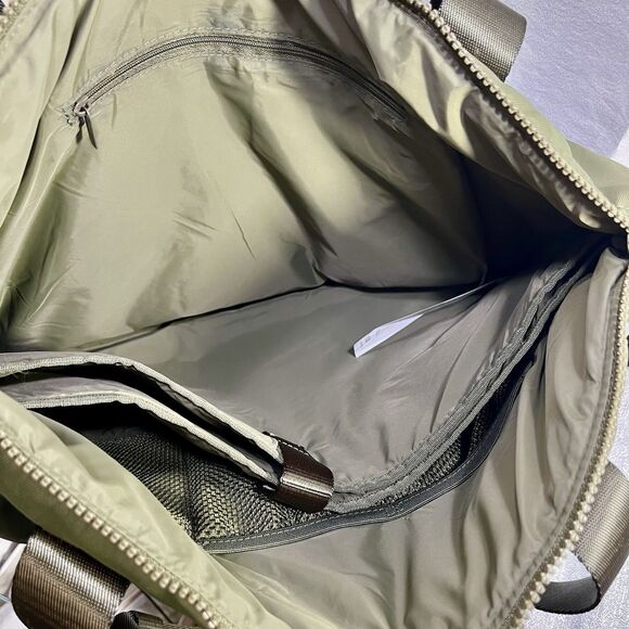 FABLETICS Tote Gym Bag Crossbody Shoulder Overnight Travel - Picture 3 of 9